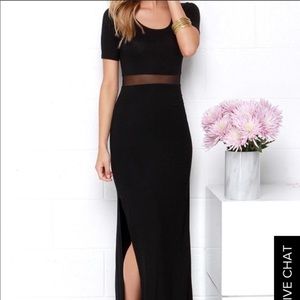 Lulu’s detail oriented black maxi dress